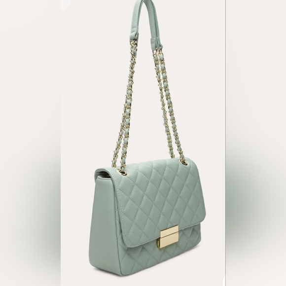 Forever 21 Handbags - Forever 21 Quilted Mint Green Shoulder Bag with Gold Chain